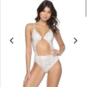 Cobra Maisie Ring One Piece